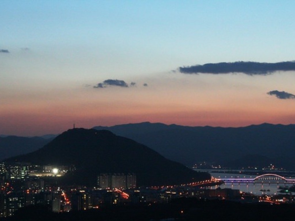 Wisata ke Pulau Nami dari Seoul 1